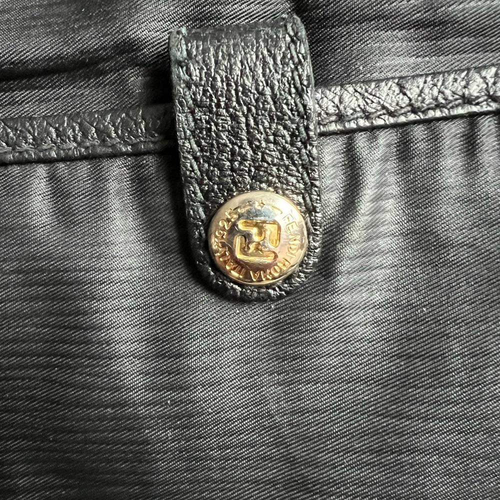 Fendi Vintage 1980s Black nylon crossbody - Picture 4 of 11